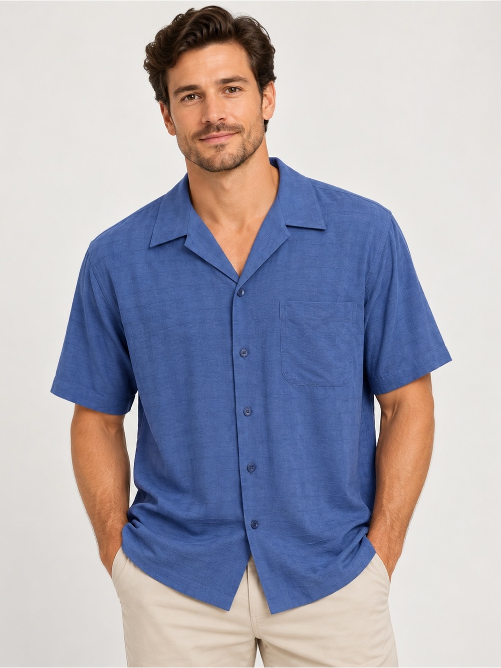 Vintage Men's Short-Sleeve Button-Down Shirt in Cornflower Blue